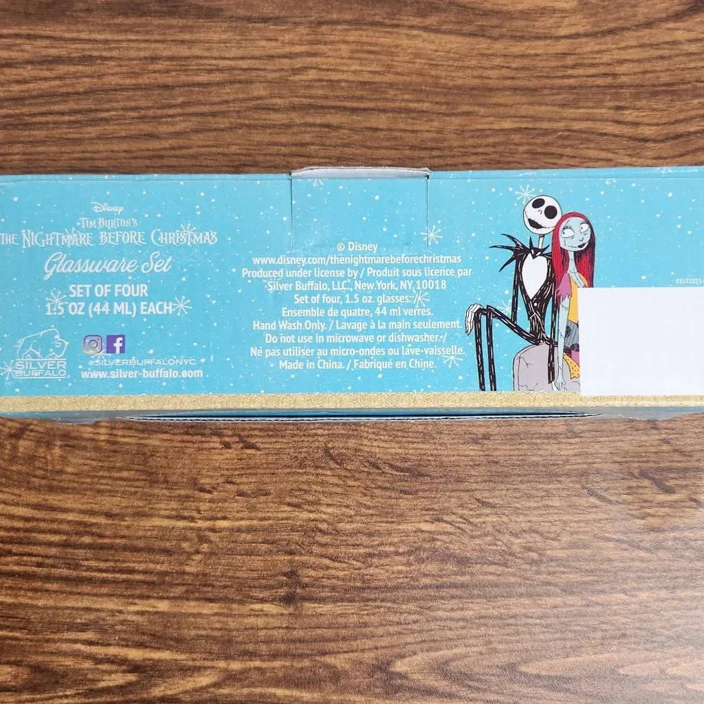 Disney Nightmare Before Christmas Holiday Shot Glass Set 4 1.5oz NIB - Picture 2 of 7